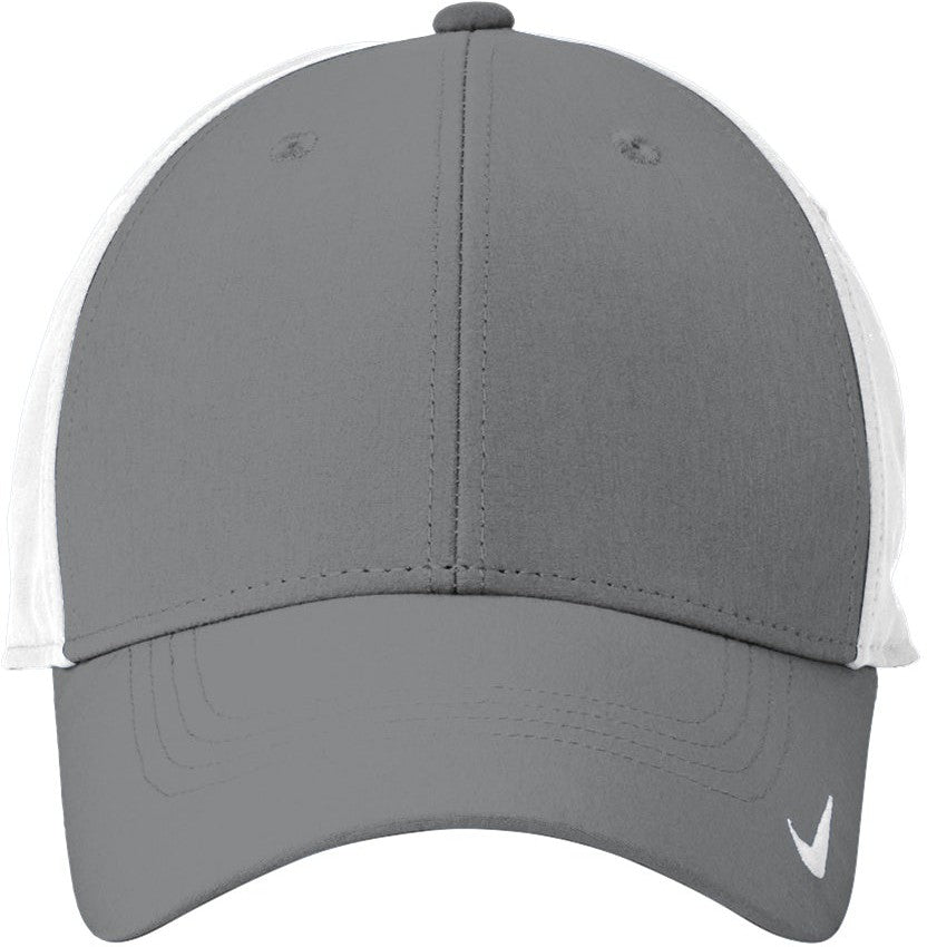 4-DAY EXPRESS - Nike Dri-FIT Legacy Cap