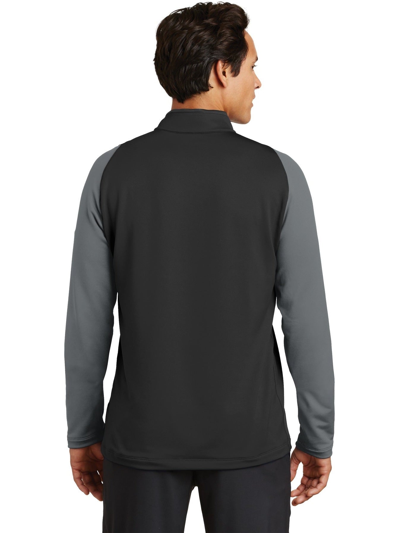 no-logo NIKE Dri-FIT Stretch 1/2-Zip Cover-Up-Regular-NIKE-Thread Logic