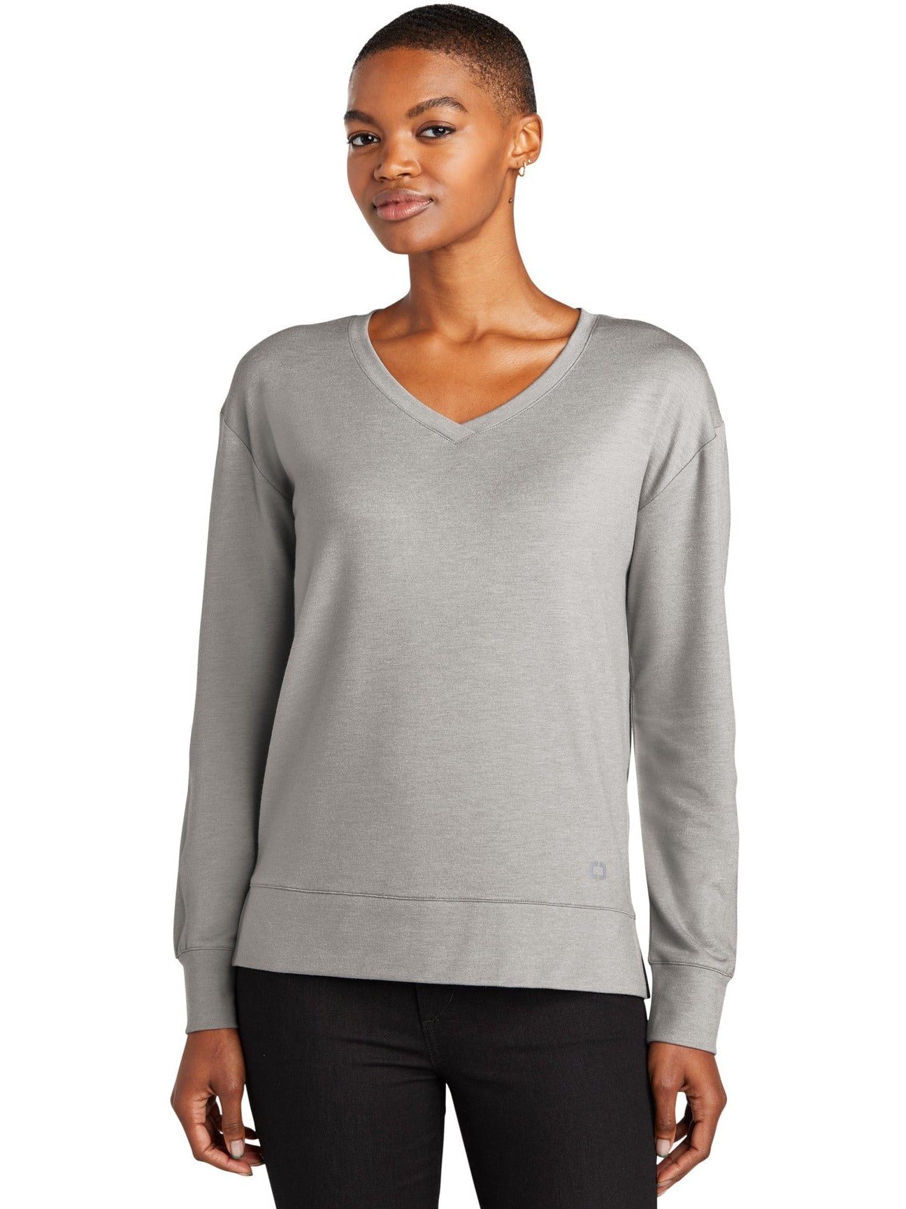 no-logo OGIO Ladies Luuma Flex Long Sleeve V-Neck-Regular-OGIO-Thread Logic