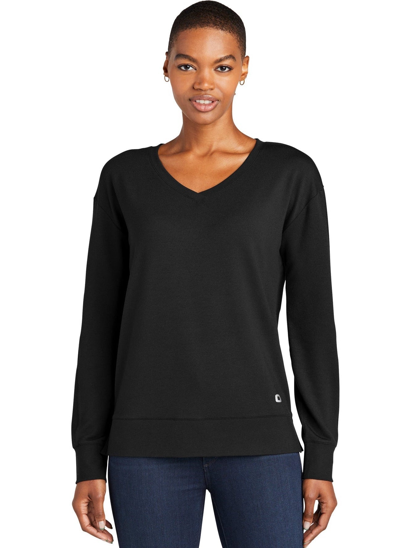 no-logo OGIO Ladies Luuma Flex Long Sleeve V-Neck-Regular-OGIO-Thread Logic