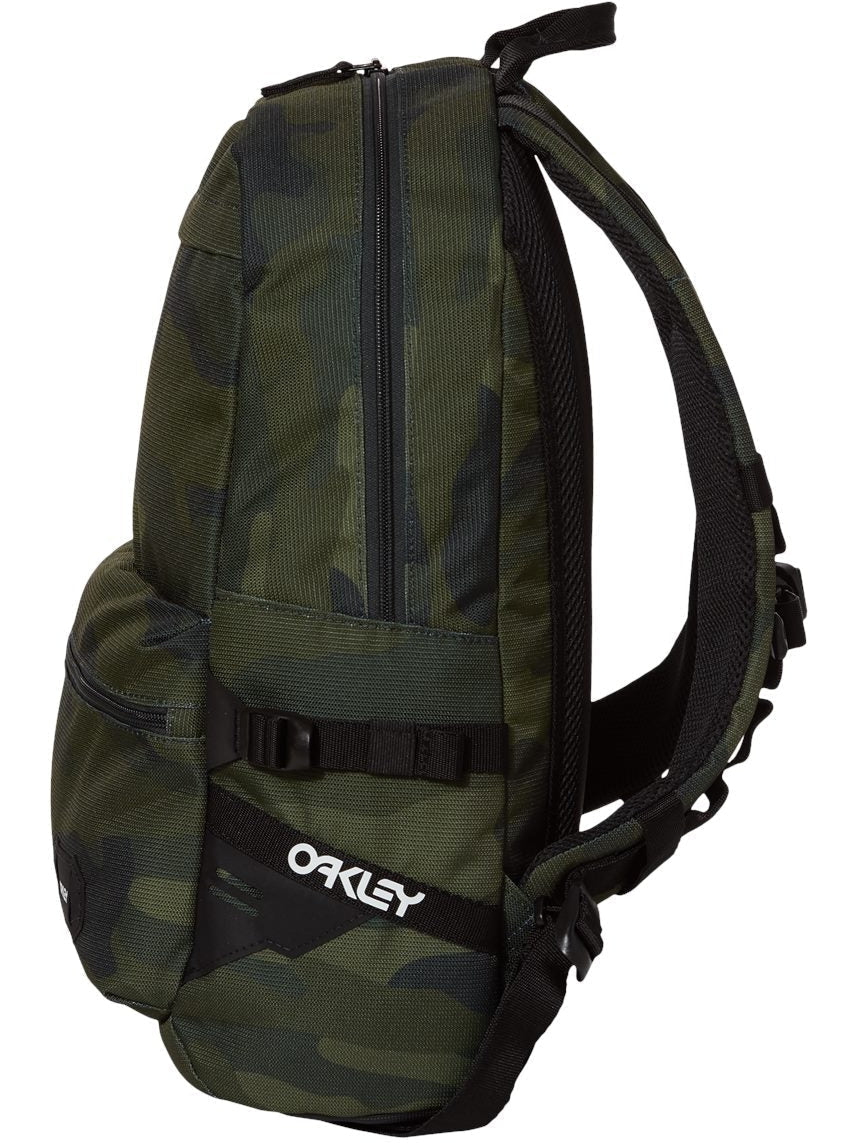 no-logo Oakley 20L Street Backpack-Bags-Oakley-Thread Logic