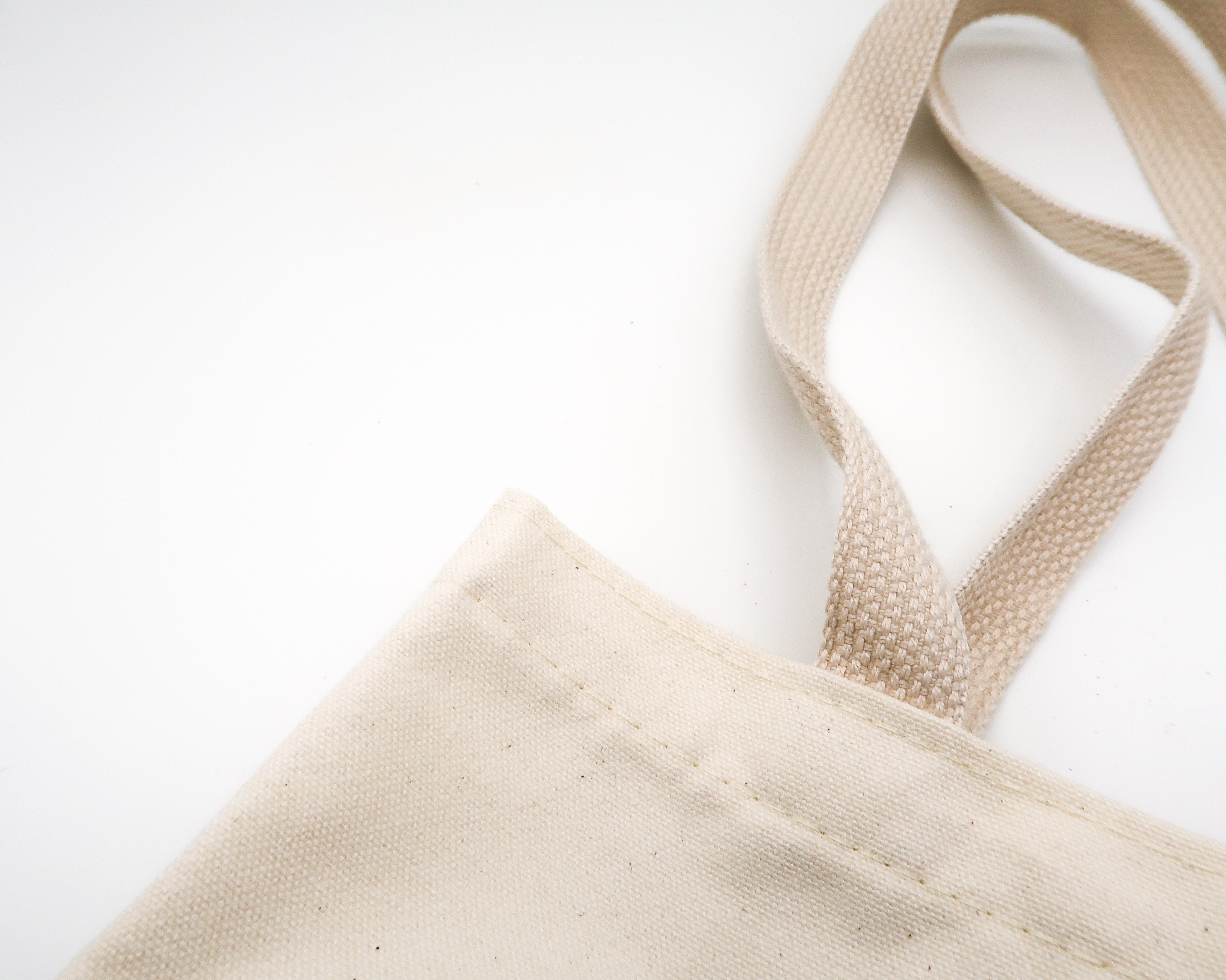 Our Favorite Embroidered Tote Bags for Summer Swag Bags