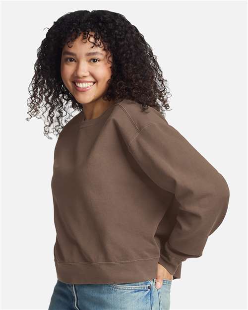 no-logo Comfort Colors WoGarment-Dyed Mid-Length Crewneck Sweatshirt-Comfort Colors-Thread Logic
