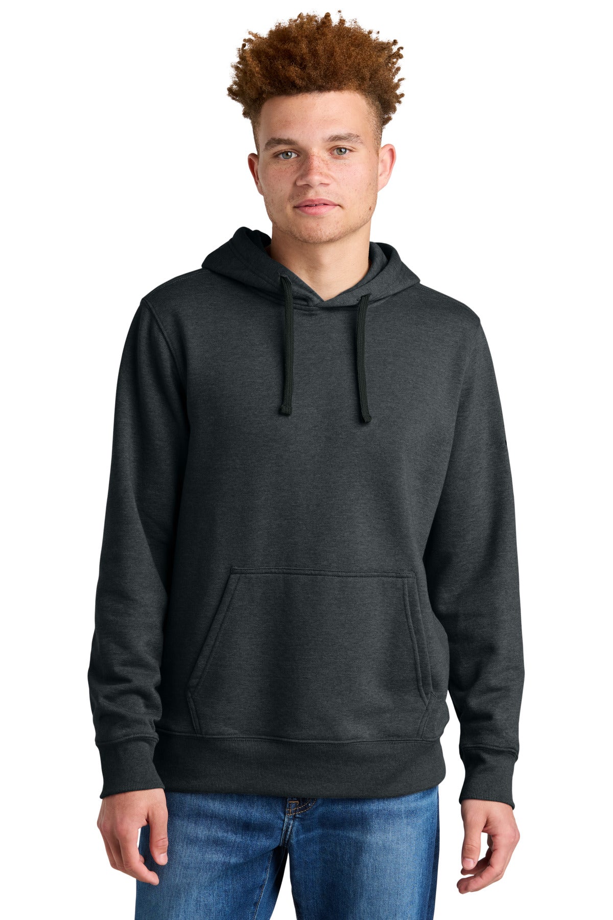 The North Face Sleeve Logo Pullover Hoodie | NF0A8AU0 The North Face Sleeve Logo Pullover Hoodie | NF0A8AU0
