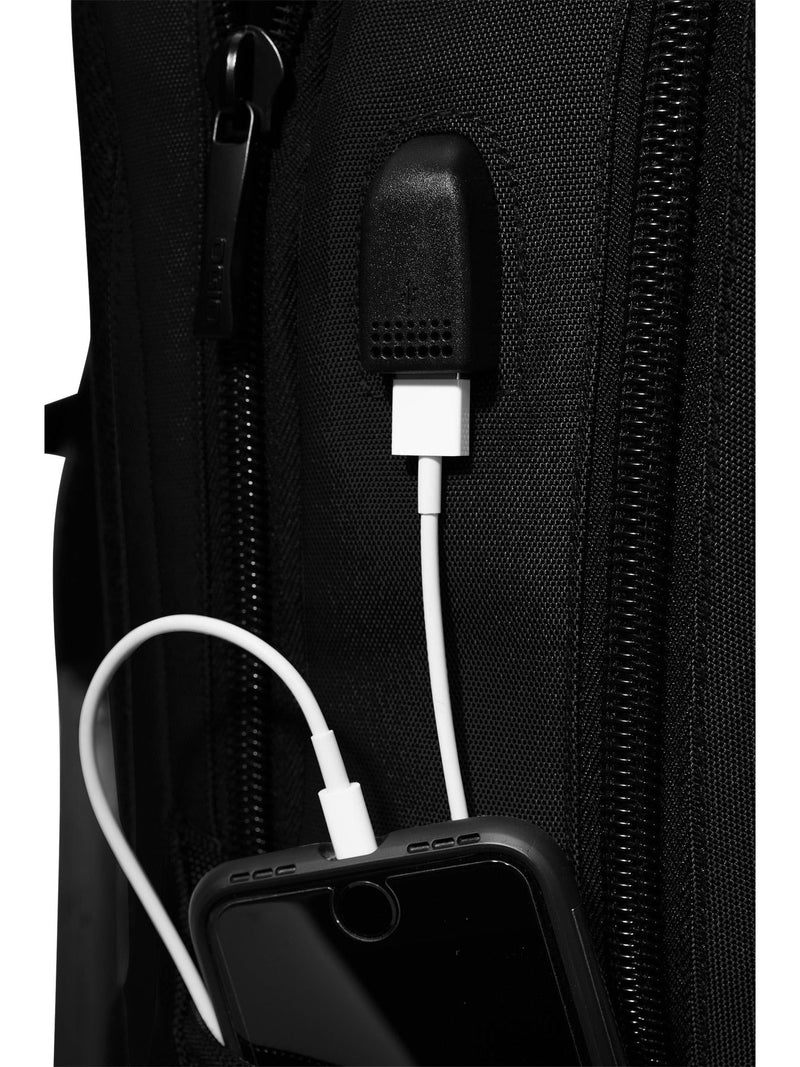 no-logo OGIO Connected Pack-Regular-OGIO-Black-Thread Logic