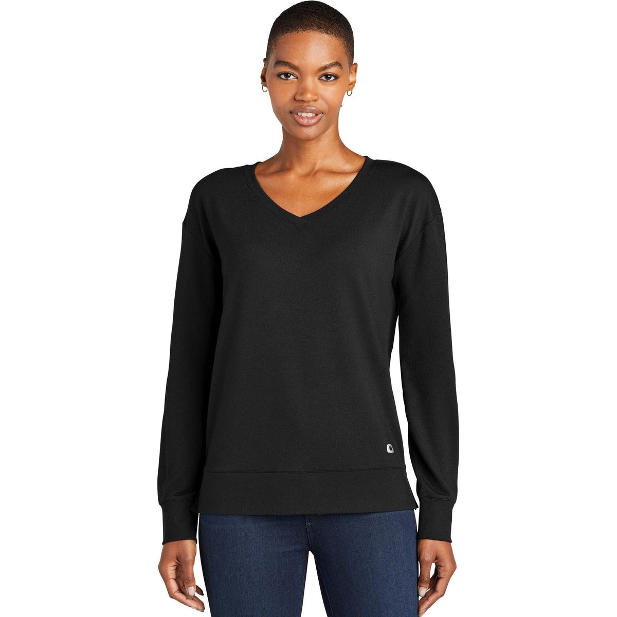 no-logo OGIO Ladies Luuma Flex Long Sleeve V-Neck-Regular-OGIO-Thread Logic