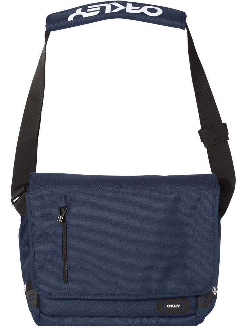 Oakley 921452ODM Bag with Custom Embroidery