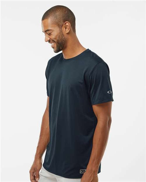 no-logo Oakley Team Issue Hydrolix T-Shirt-Apparel-Oakley-Thread Logic