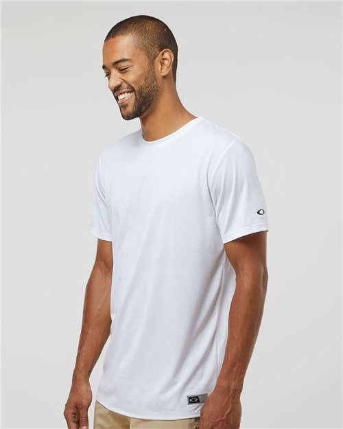 no-logo Oakley Team Issue Hydrolix T-Shirt-Apparel-Oakley-Thread Logic